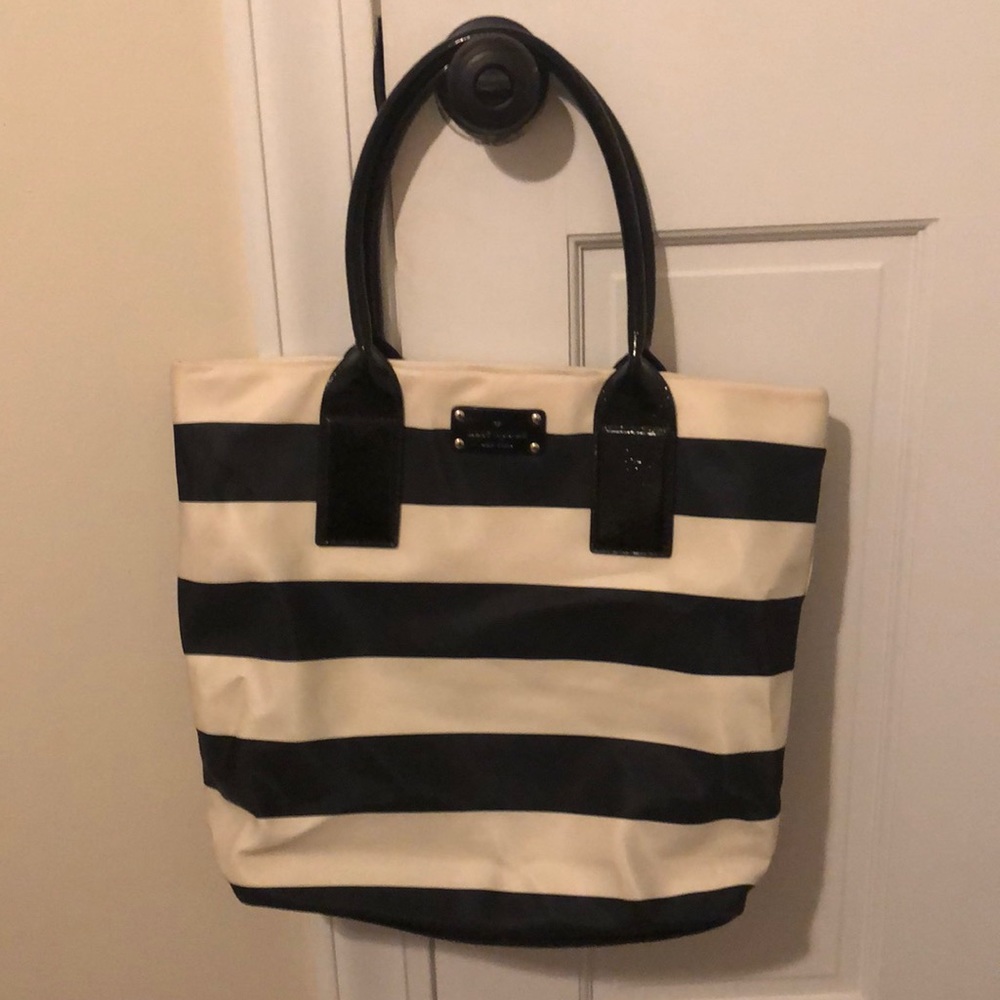 Kate Spade bucket bag
